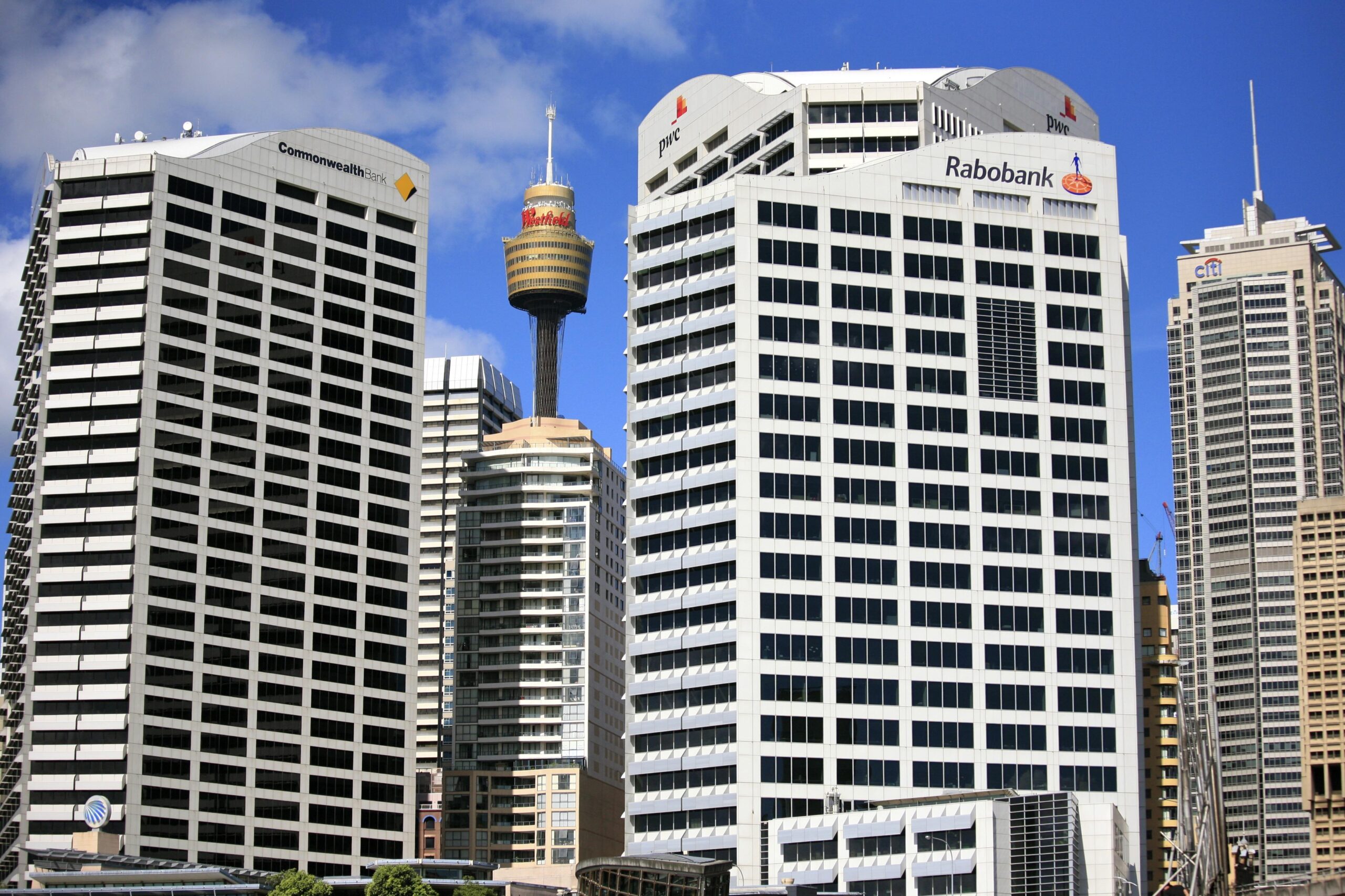 Explore high-paying jobs in Australia in 2026, expected salaries, visa sponsorship routes, eligibility requirements and trusted websites to apply.